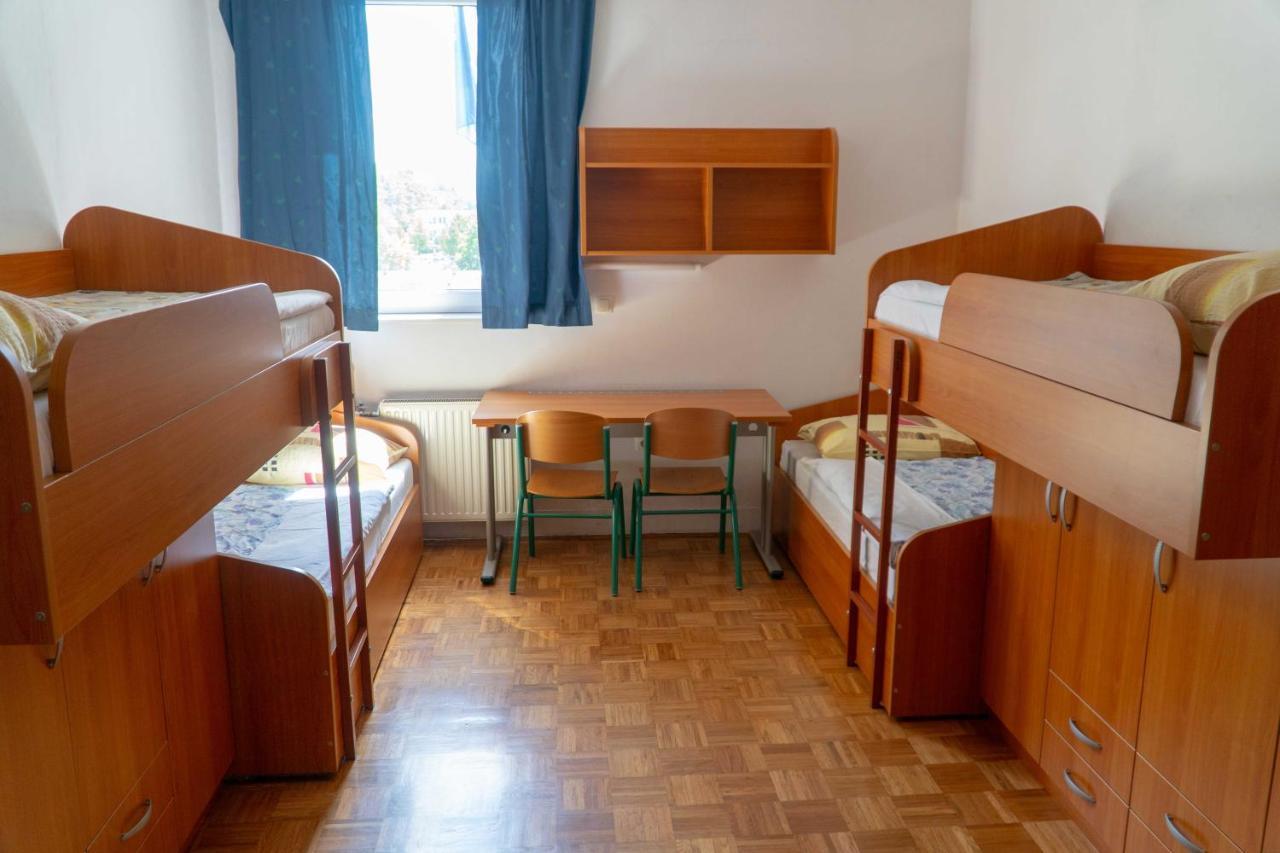 Dijaski Dom Bezigrad Ljubljana Hostel מראה חיצוני תמונה